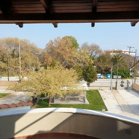 Xenia * Nea Iraklitsa