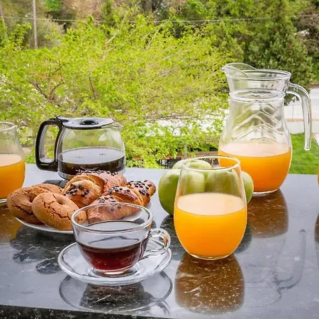 شقة Xenia Nea Iraklitsa