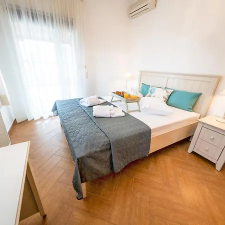 Apartament Xenia *