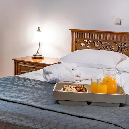 شقة Xenia Nea Iraklitsa