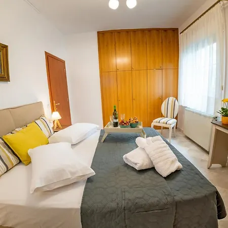 Xenia شقة Nea Iraklitsa