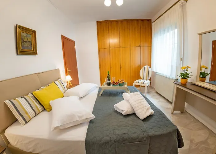 Xenia Lejlighed Nea Iraklitsa